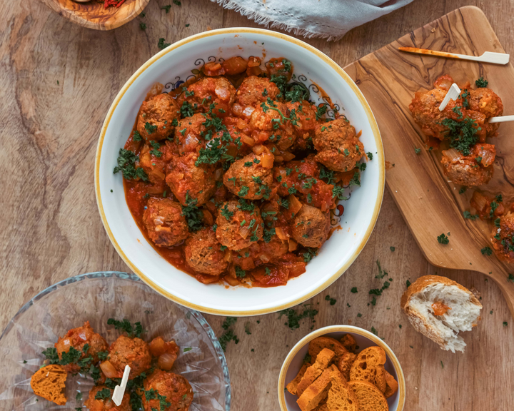 Fleischbällchen in Tomatensauce